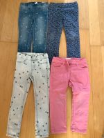 4 x Jeans Hose 104 Sterne Leoprint H&M schmal Stetch Bayern - Landshut Vorschau