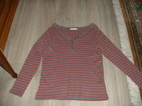 bpc bonprix Langarmshirt mit V-Ausschnitt grau rot, Gr. 44 / 46 Nordrhein-Westfalen - Werl Vorschau