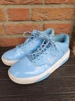 Karl Kani Schuhe hellblau Gr. 46 Nordrhein-Westfalen - Herford Vorschau