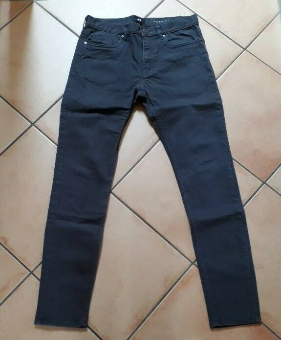 Jeans dunkelgrau Gr.29 von H&M in Bedburg-Hau