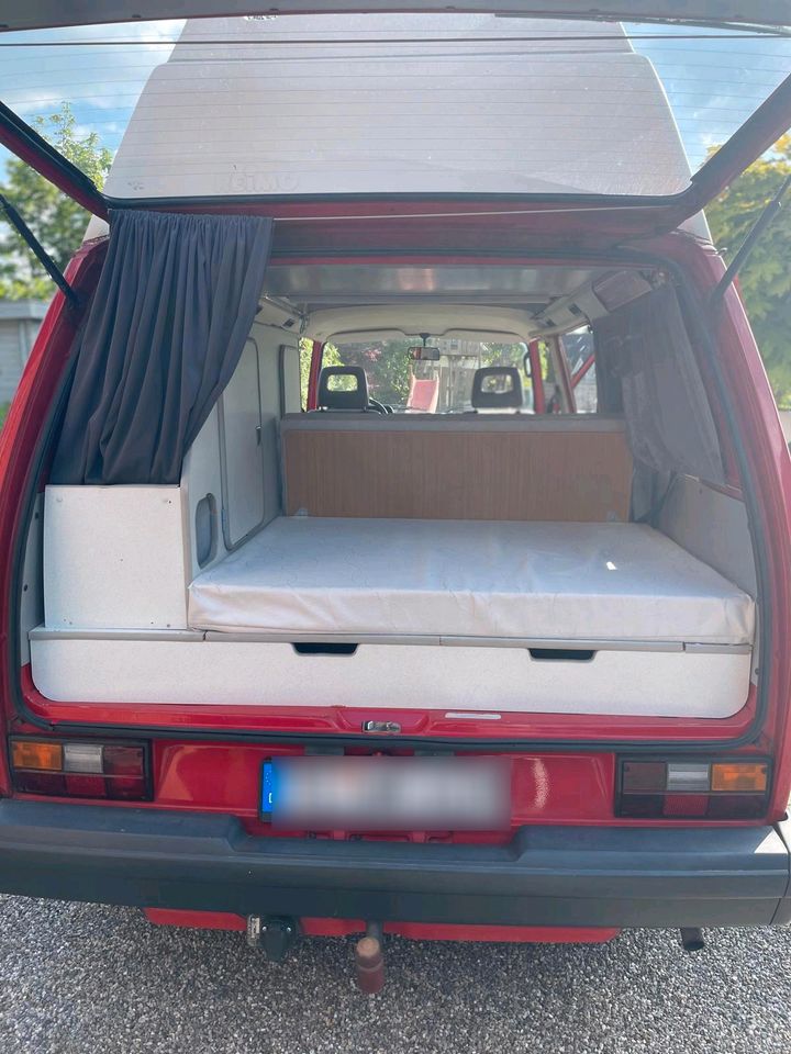 VW T3 Caravelle Couch mit Campingausbau 82 kW von 1989 in Ibbenbüren