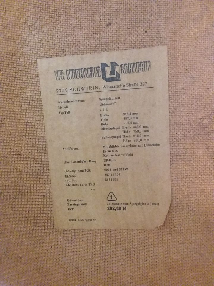 Frisierkommode aus DDR Zeiten in Nordhausen