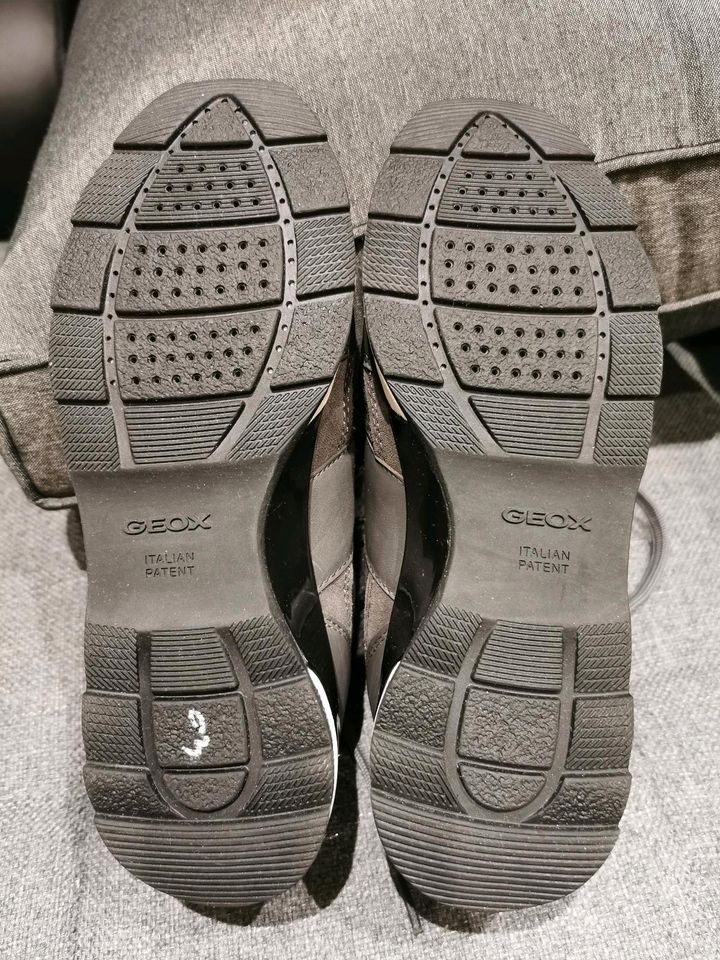 Geox Damen Sneaker Größe 35 Neu Grau in Remscheid