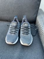 Adidas Asweego Sockenschuhe grau 40 Hessen - Münster Vorschau