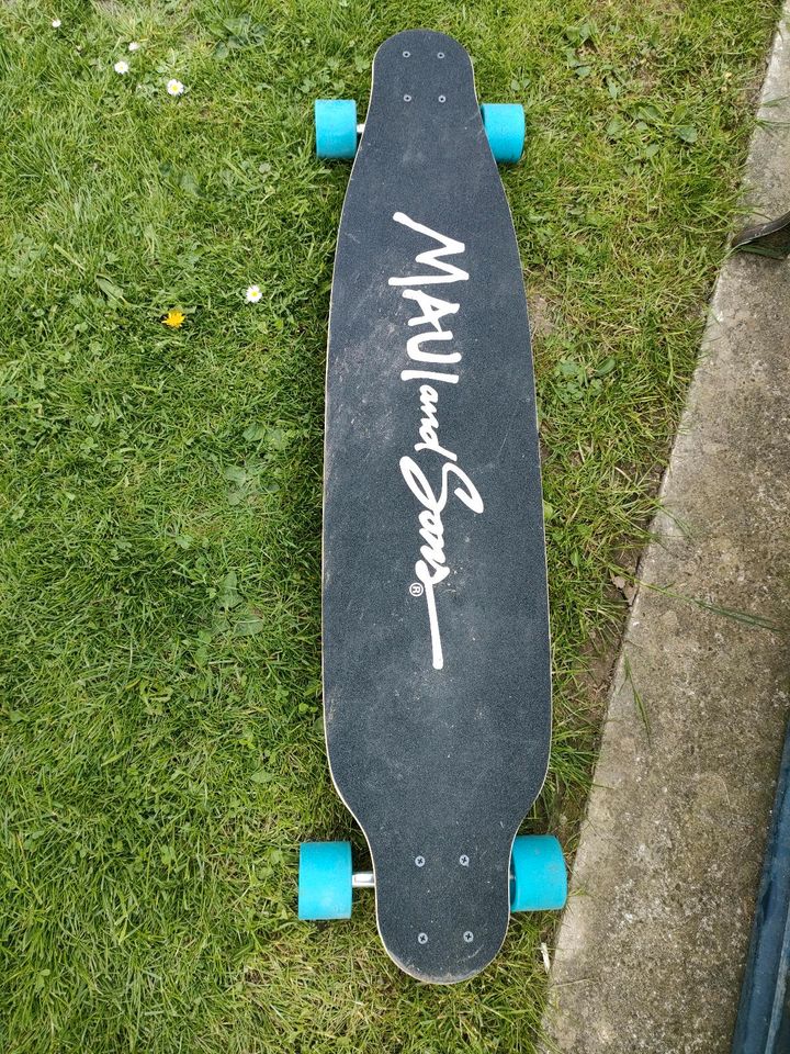 Skateboard, Longboard in Büren