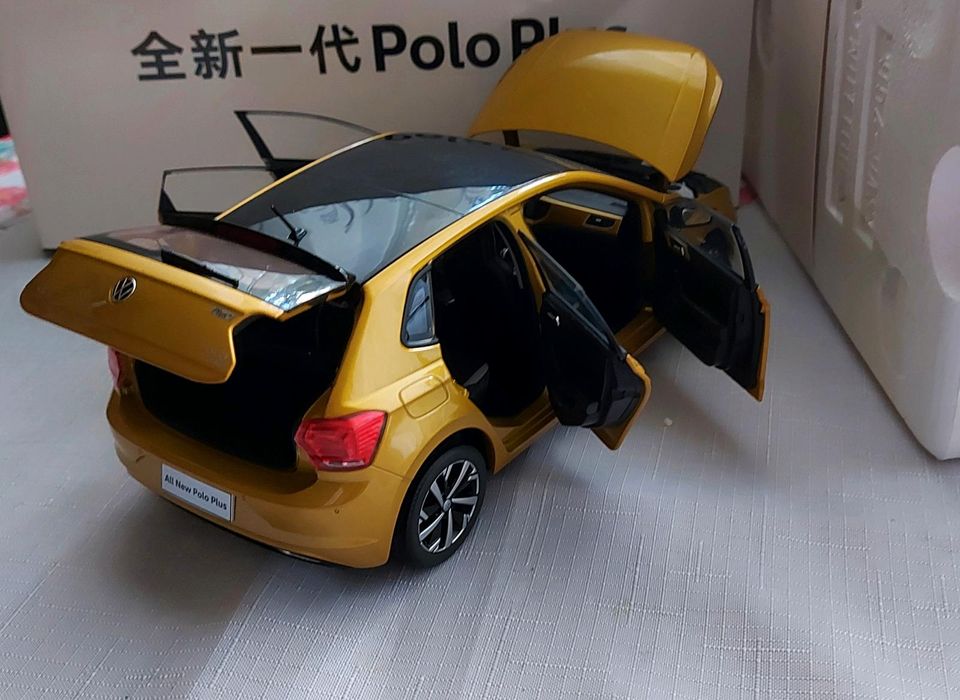 1:18 vw polo plus ovp in Berlin