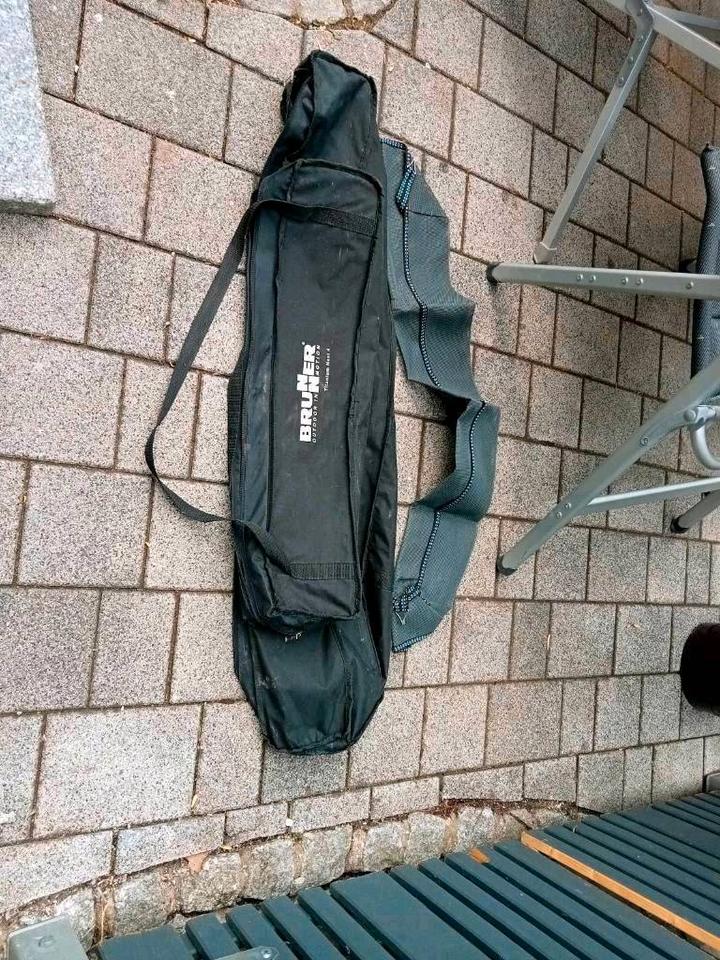 1x Crespo Camping Deluxe XL Stühle,Brunner Titanium Next 4 Tisch in Weihenzell