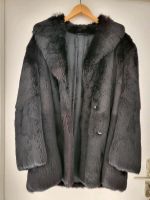 Schwarze Pelzjacke West - Sindlingen Vorschau