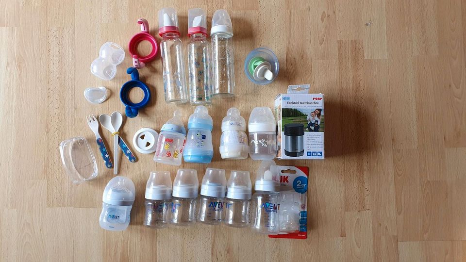 13 Baby Fläschchen avent nuk mam thermobecher beikost reer in Biebelnheim