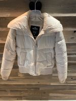 Super schöne Winterjacke von Hollister Gr. Xs beige Nordrhein-Westfalen - Elsdorf Vorschau