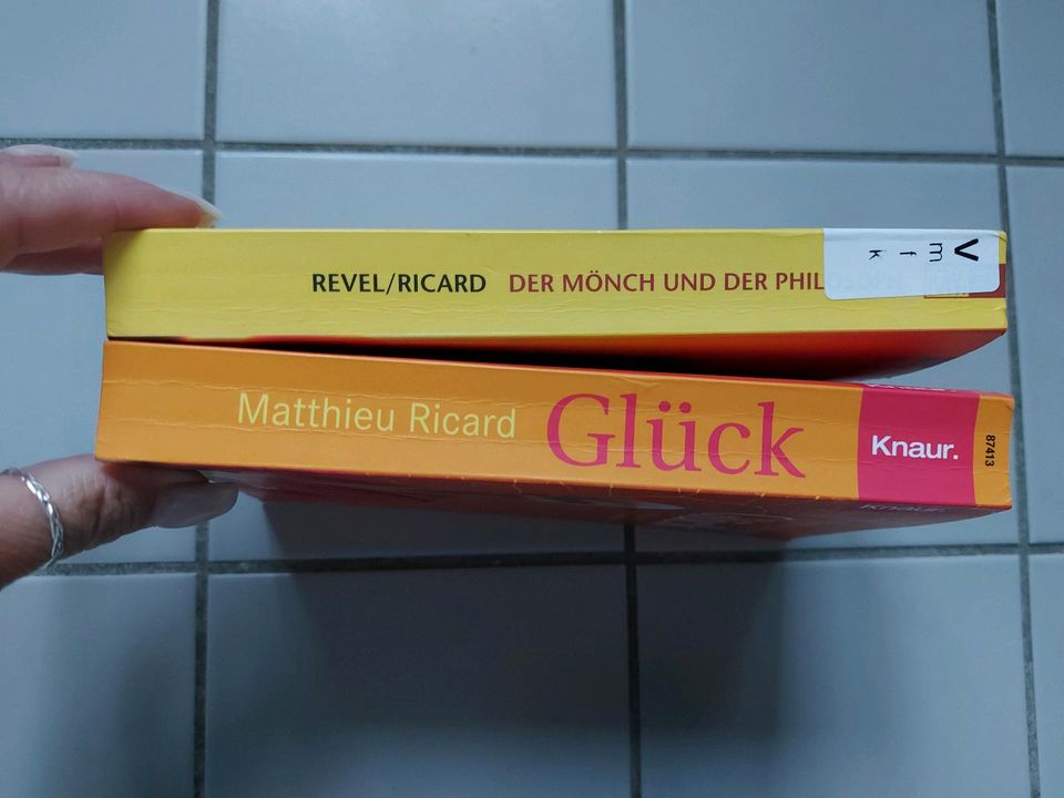 Matthieu Ricard 3 Bücher Glück und Der Mönch und der Philosoph in Berlin