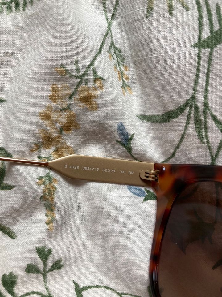 Burberry Sonnenbrille braun Gold in Mannheim