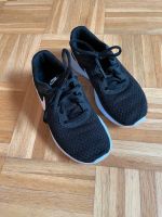 NIKE Sneaker Turnschuhe Gr. 33 *Top Zustand* Kr. München - Grasbrunn Vorschau