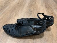 Sandalen von CLARKS Gr.41 (7 1/2) weiches Leder schwarz Sachsen - Reinsdorf Vorschau