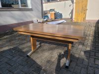Alter DDR Tisch 1,20x0,70cm höhenverstellbar und ausziehbar Sachsen-Anhalt - Bernburg (Saale) Vorschau