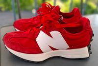 Damen Sneaker NEW BALANCE 327, Größe 40 Hessen - Butzbach Vorschau
