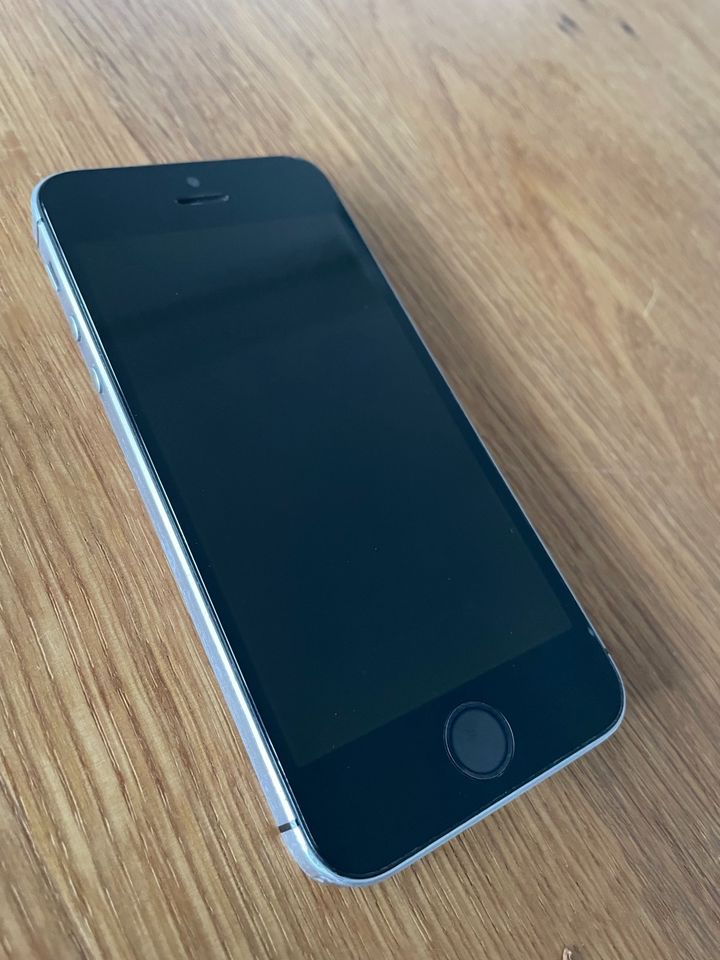 iPhone SE 64GB in Spenge