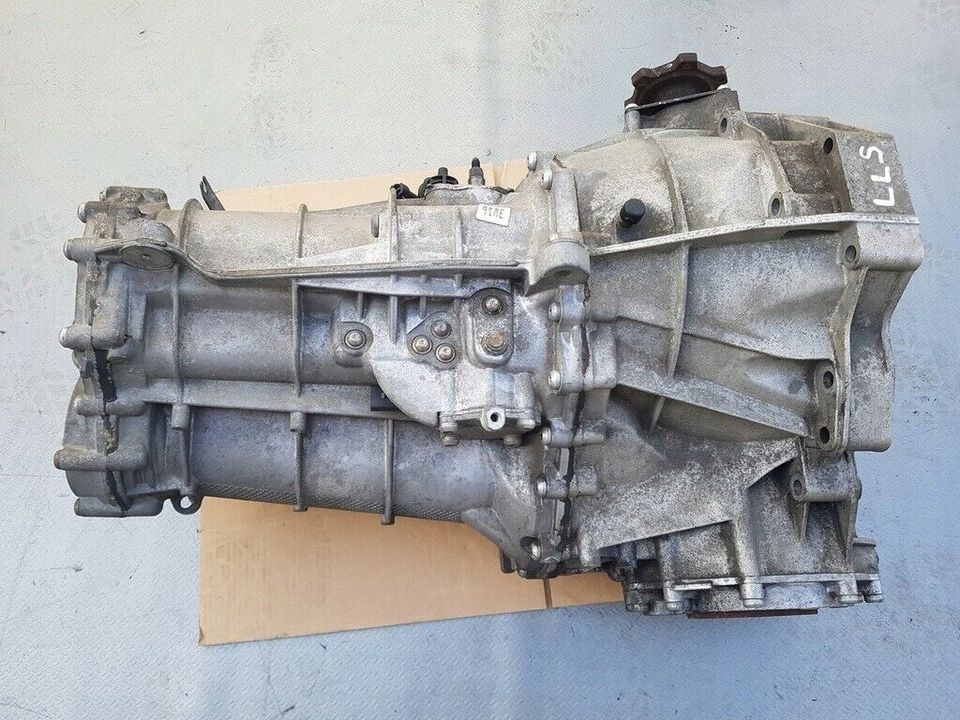 Schaltgetriebe Kupplung Audi 2.0 TFSI LLS bj14 52tkm in Berlin