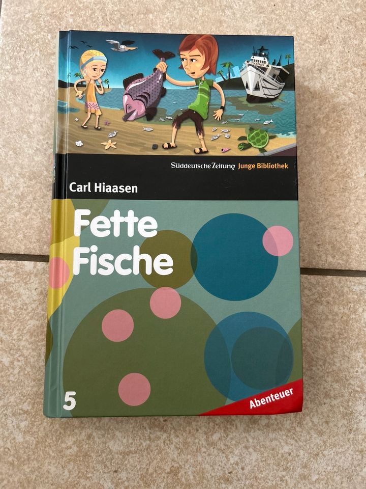 SZ Junge Bibliothek | FETTE FISCHE | Carl Hiaasen in Aachen