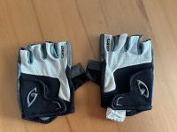 GIRO Fahrradhandschuhe Kinder Gr. L Hessen - Aßlar Vorschau