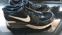 Nike Air Max schwarz 40 Hessen - Roßdorf Vorschau