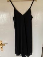 Kleines schwarzes Kleid Gr.38 italienisch Sachsen - Fraureuth Vorschau