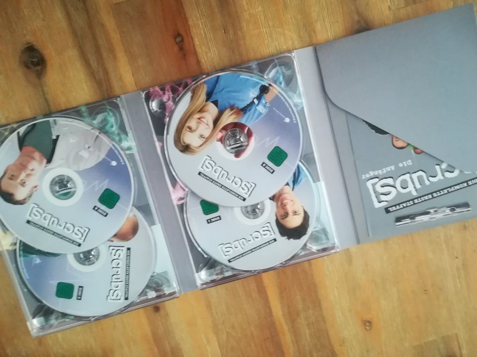 "Scrubs - die Anfänger" auf DVD, Staffeln 1 und 2 in Gelsenkirchen