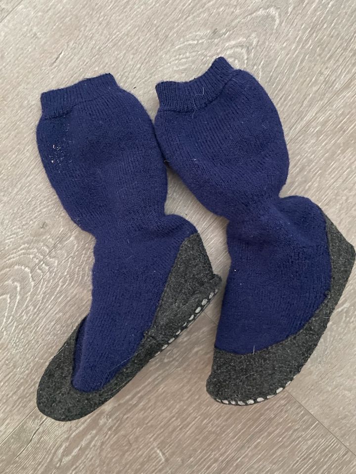 Falke Catspads Hausschuhsocken 23/24 in Cottbus