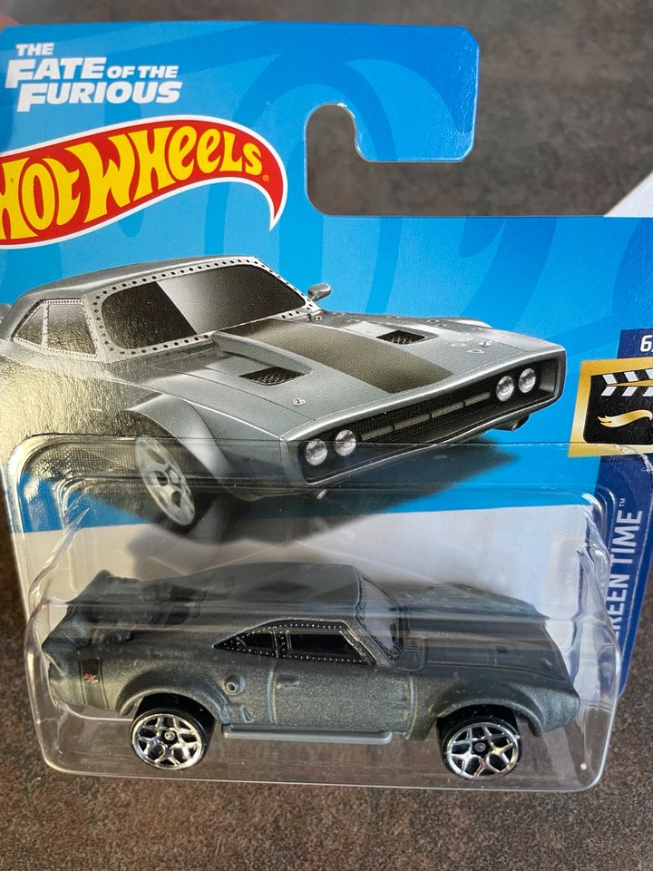 Hot Wheels Dodge Ice Charger Fast and Furious NEU OVP in Erfurt