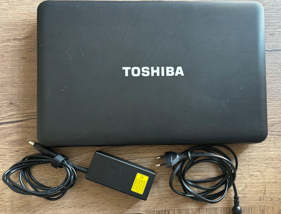 Notebook Toshiba Satellite C850-1GL, gebraucht in Hürth