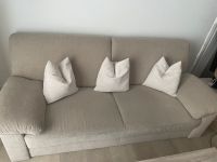 Wunderschöne Couch in Beige 2 -3 sitzer München - Au-Haidhausen Vorschau