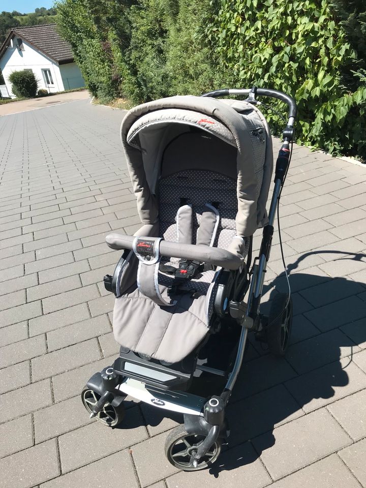 Hartan Kombi- Kinderwagen mit Handbremse in Sulz