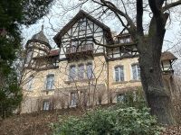 Top Lage mit Blick zum Schloss. Mehrfamilienhaus plus Bauland und älteren Bungalow zu verkaufen. Sachsen-Anhalt - Wernigerode Vorschau