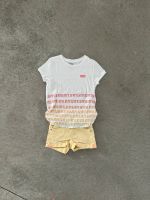 Sommer Outfit Gr. 122/128 Jeans Shirts Vingino & Levi‘s T-Shirt Hessen - Maintal Vorschau