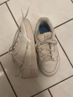 Adidas Turnschuhe weiß Gr 31 Niedersachsen - Dielmissen Vorschau