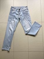 Damenjeans Denim G 38 Länge 32, Versand möglich Nordrhein-Westfalen - Dinslaken Vorschau