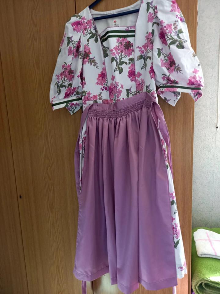 Dirndl Kleid rosa Blumen rosa Schürze kurzer Arm in Schwarzenbach a d Saale