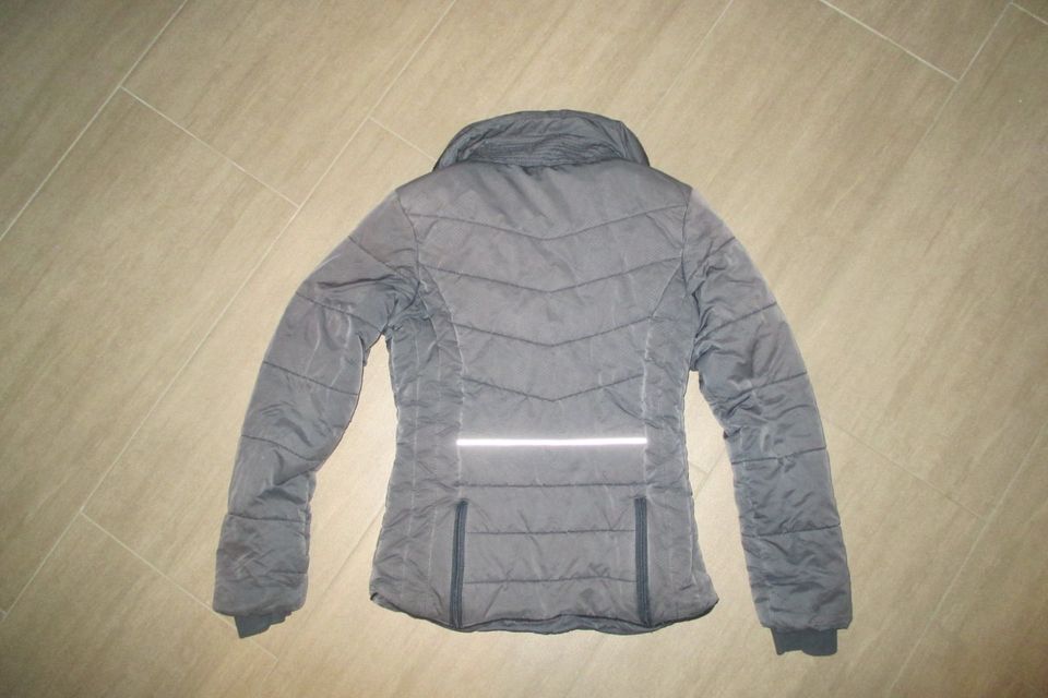 s.Oliver Winterjacke Jacke Gr. M / 152 grau in Leer (Ostfriesland)