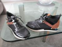 Sneaker von remonte Gr. 39  NEU Rheinland-Pfalz - Kirchen (Sieg) Vorschau