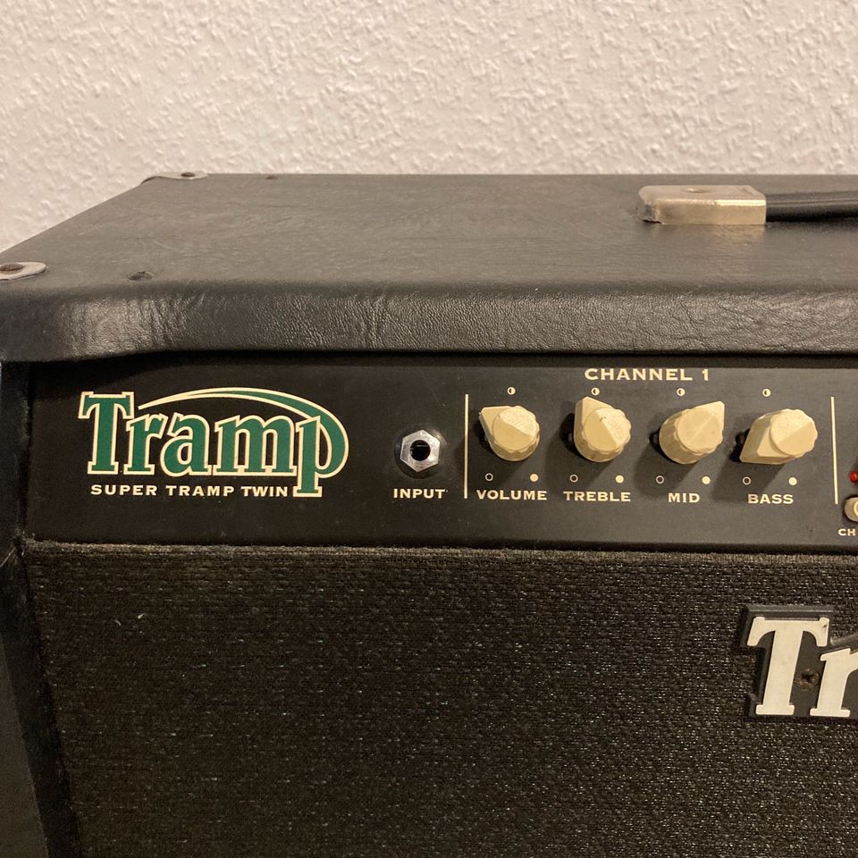 Trace & Elliot Super Tramp Twin 100 Watt Made in UK in Brühl