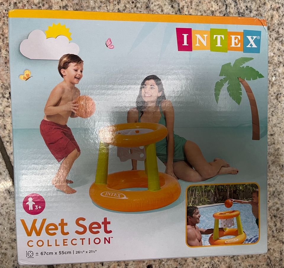 Intex Luftmatratze/Wasserball/Jet/Korb/Schwimmflügel *neu* in Köln