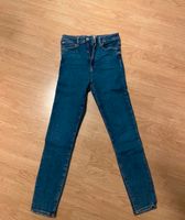 Dunkel blaue skinny Jeans ZARA Düsseldorf - Bilk Vorschau