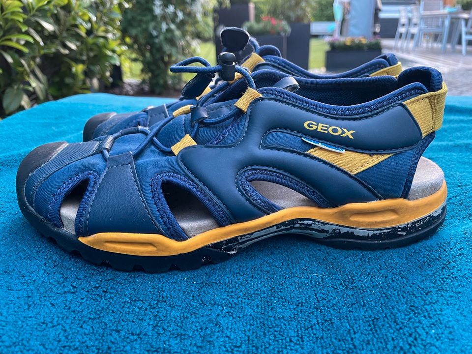 GEOX Sommer Schuhe Kinder Sandalen blau/gelb Gr. 38 in Herzogtum Lauenburg  - Geesthacht | eBay Kleinanzeigen ist jetzt Kleinanzeigen