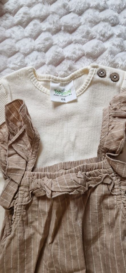 Baby Kleidung  0-6 Monate in Detmold