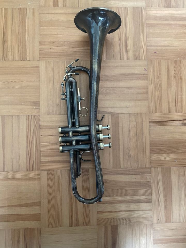 Trompete Brassego Tiger-Tail antik Lackierung neuwertig in Karlsbad