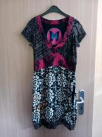Desigualkleid Gr.L Versand 3 euro Sachsen - Thiendorf Vorschau