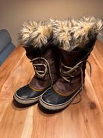 Sorel Winterschuhe dunkelbraun München - Bogenhausen Vorschau