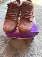 Nike SB Dunk Low Premium Burgundy “City of Love” EU 43 Bayern - Plattling Vorschau