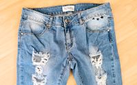 Damen Jeans Used-Look Denim Gr. 36 Stretch Distressed Fransen Nordrhein-Westfalen - Ratingen Vorschau