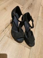 Highheel schwarz 39 10cm Absatz Niedersachsen - Vienenburg Vorschau